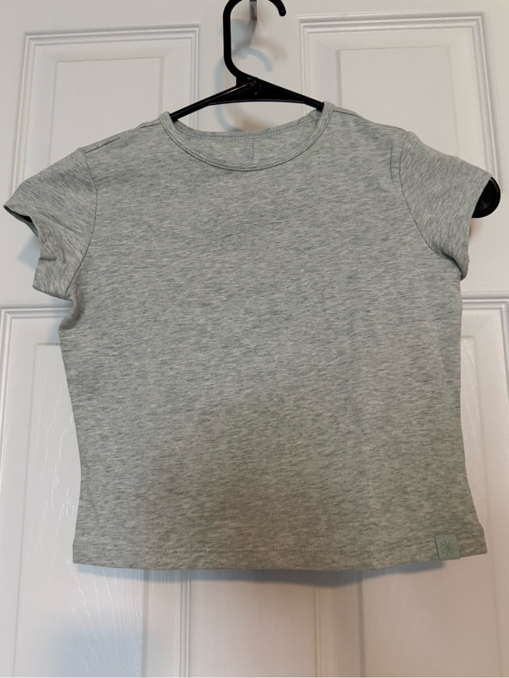 NWOT Athleta Girl Green Smoke Heather Right Moves Core Tee size S/7